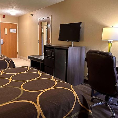 Hotel Super 8 By Wyndham Bellefontaine Extérieur photo